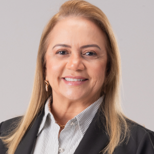 Lourdens Arruda | Diretora Financeira